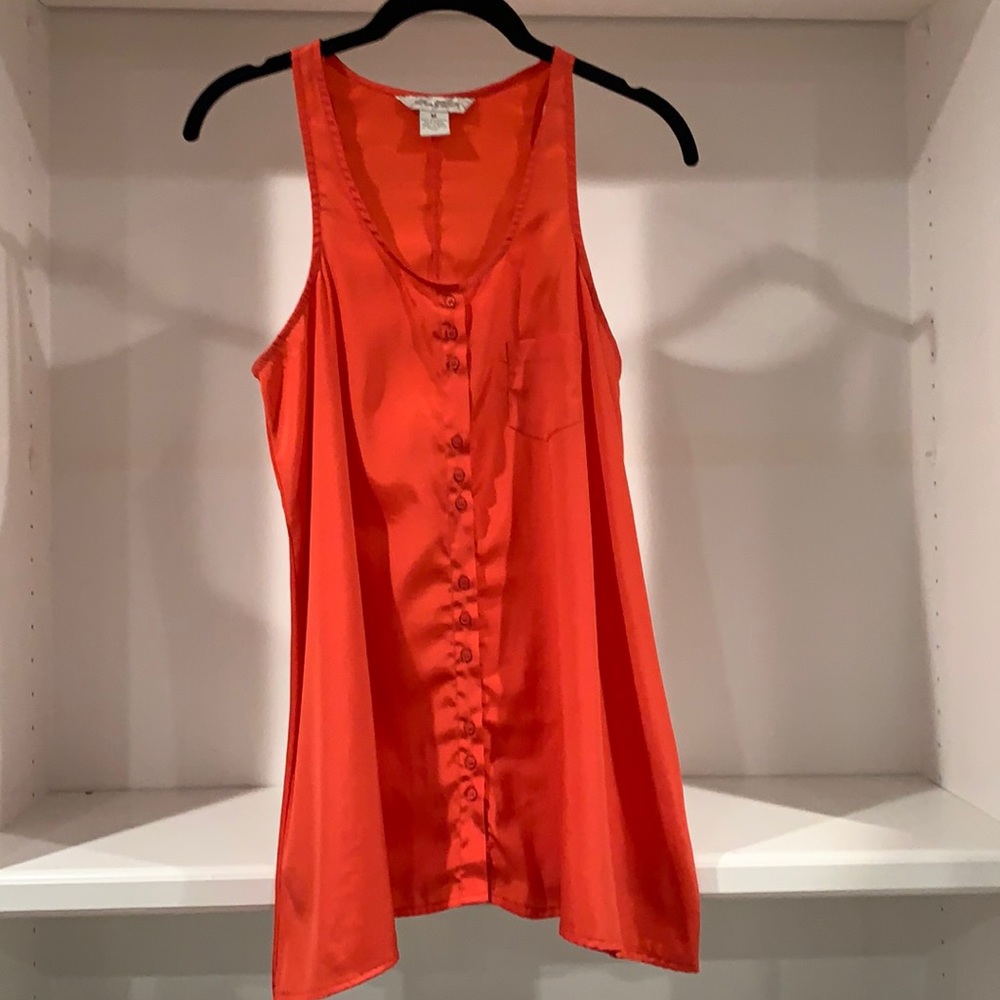 Orange/peach polyester sleeveless blouse